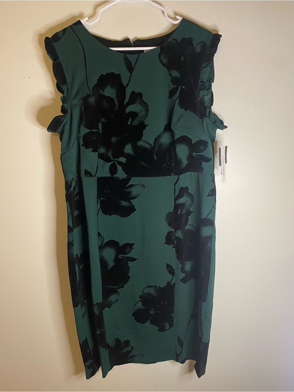 Sandra Darren Green Midi Dress with Black Floral Velvet Print